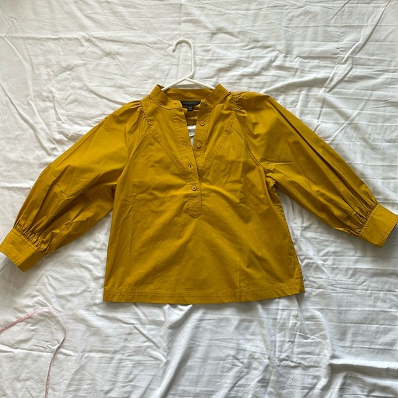 NWT Banana Republic Yellow Poplin Blouse XXS - Picture 3 of 6
